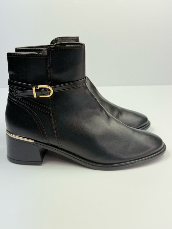 Italian Shoemakers Shoes - Italian Shoemakers Womens Vienna Block Heel Booties Black Gold